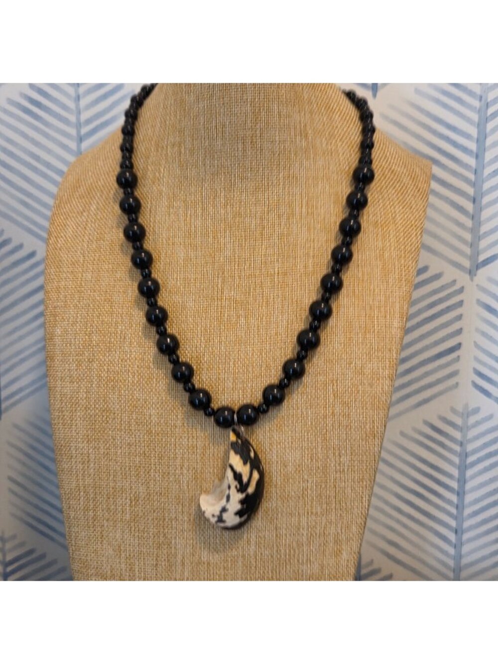 Vintage Black Glass A B Beaded Necklace Shell Pendant